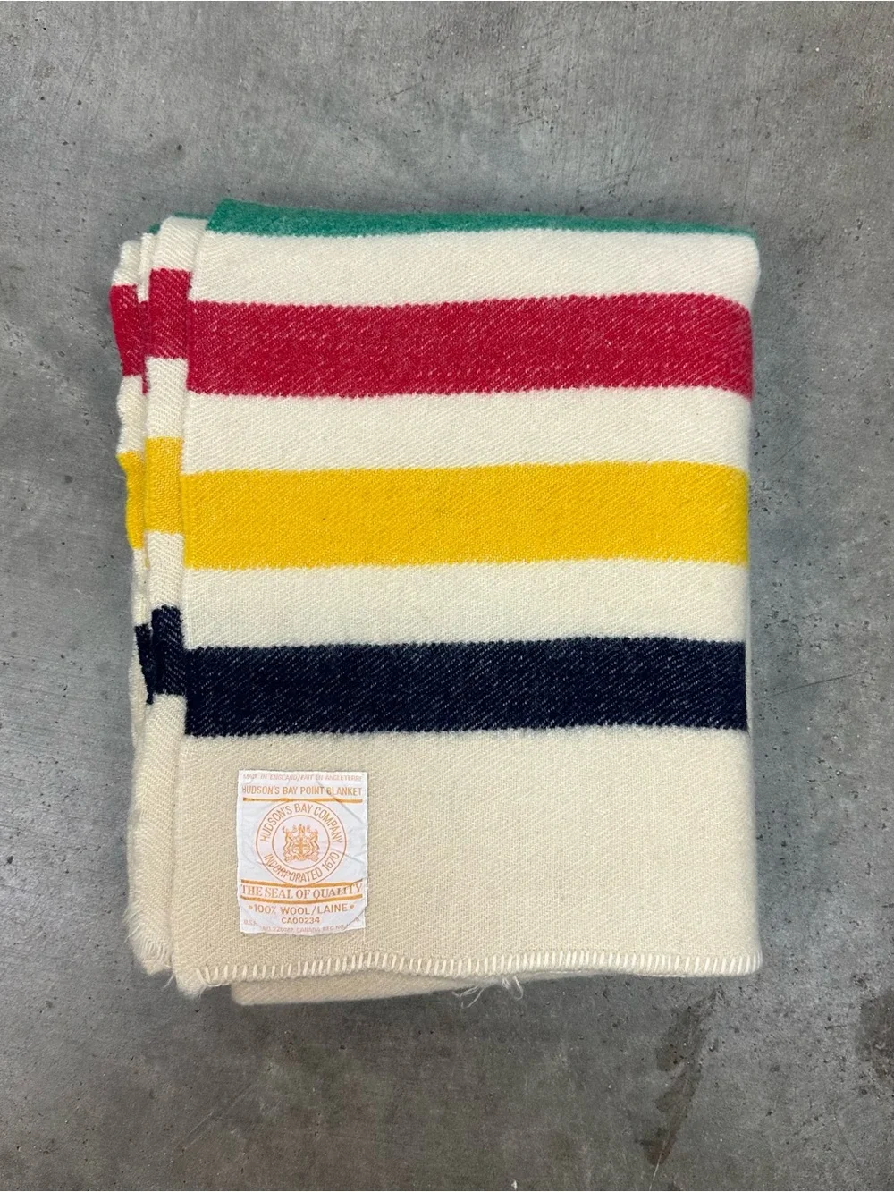 Vintage Hudson’s Bay 3.5 Point Blanket 100% Wool Made in England